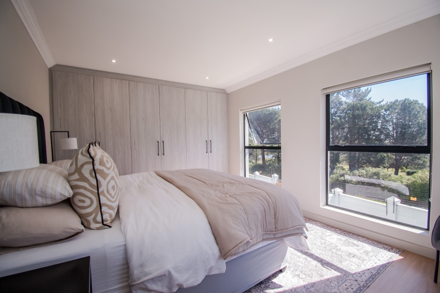 3 Bedroom Property for Sale in Helderberg Village Western Cape